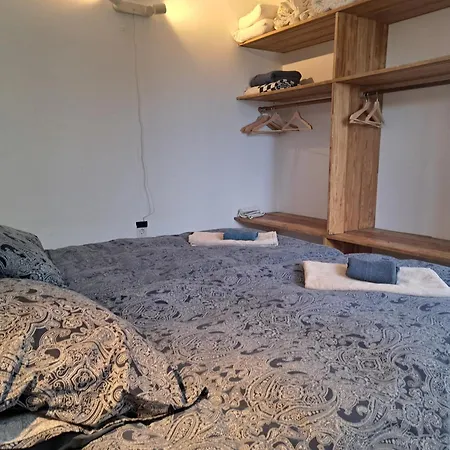 Feriehus Beautiful Small Bungalow, Amazing Views And Garden