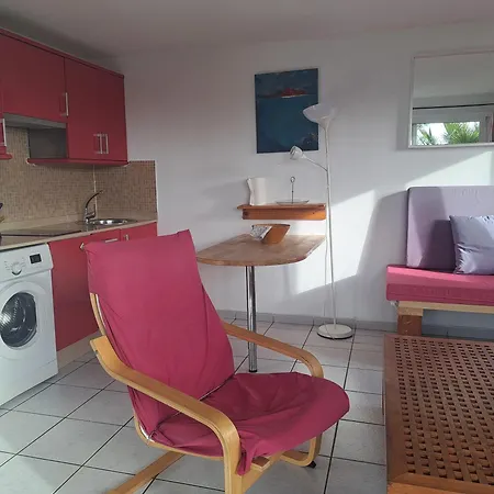 Beautiful Small Bungalow, Amazing Views And Garden *