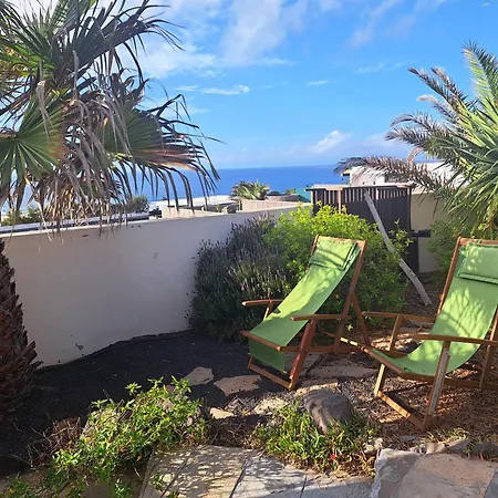 Beautiful Small Bungalow, Amazing Views And Garden