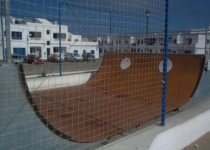 Feriehus Beautiful Small Bungalow, Amazing Views And Garden